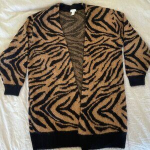 H&M Womens Cardigan Sweater Orange Black Knit Tiger Animal Print Fuzzy Warm